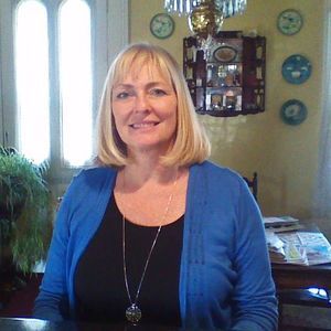 Meet your Posher, Kaye